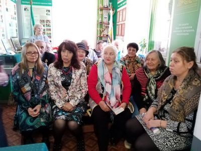 Выставка самодеятельных художников «Ступени мастерства»